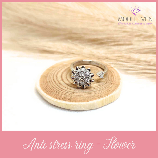 Anti Stress Ring - Flower